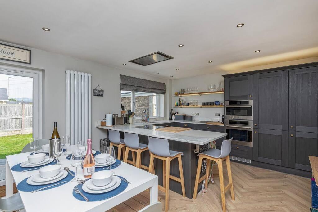 Family-Friendly Retreat Between Beach & Mountains Tremadog Exteriér fotografie