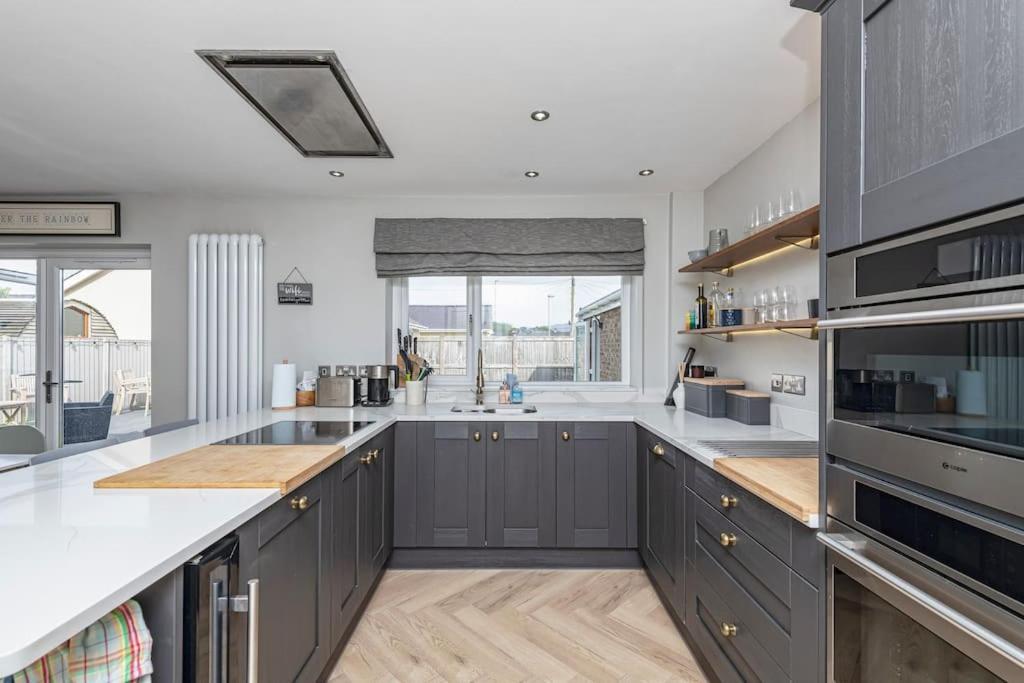 Family-Friendly Retreat Between Beach & Mountains Tremadog Exteriér fotografie